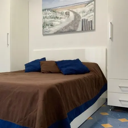 Daire Apartments Golem